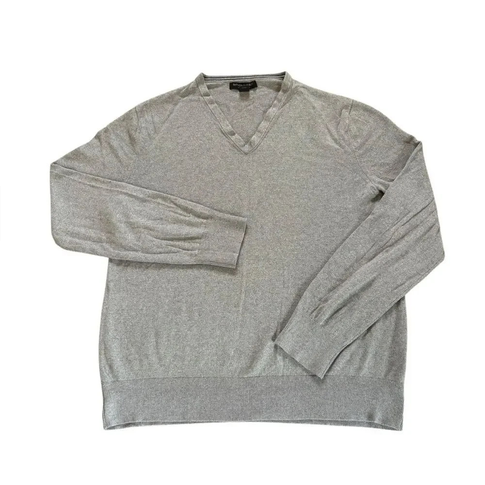 Banana Republic Sweater Silk Cashmere Luxury Blend V Neck Office Mens Large Gray